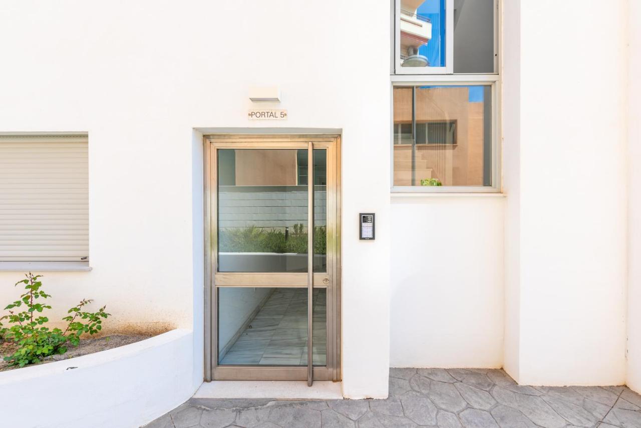 Wintowinrentals Whitestones Amazing Apartment Torremolinos Esterno foto
