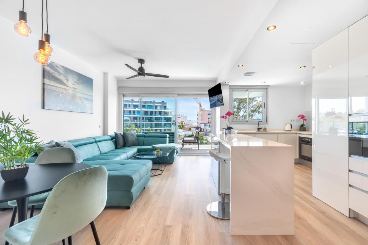 Wintowinrentals Whitestones Amazing Apartment Torremolinos Esterno foto